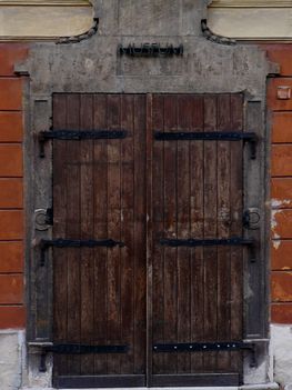 P1690948ac