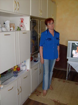 én 009
