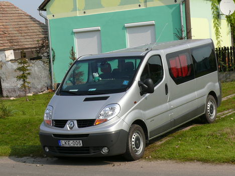 Házzal Együtt. Kunbaja. 1
