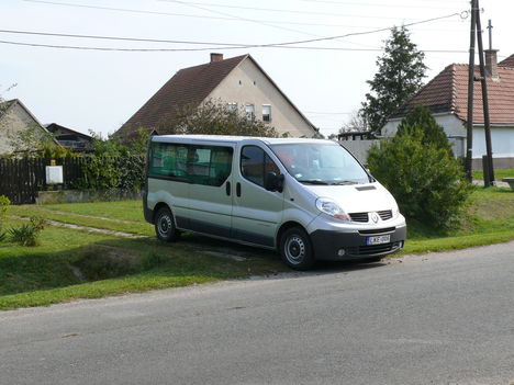 Házzal Együtt. Kunbaja. 2