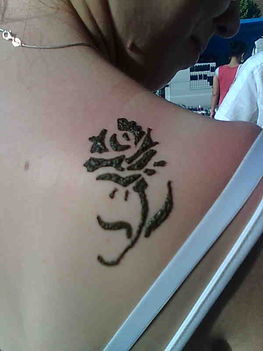 henna rózsa
