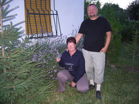2011   JULIUS  KERTIPARTI BARÁTAINKNÁL 055