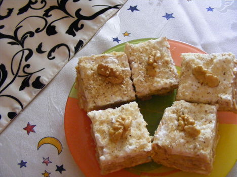 Diós krémes kocka