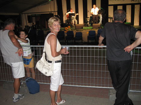 2011 08 072