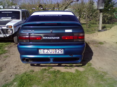 20110410225