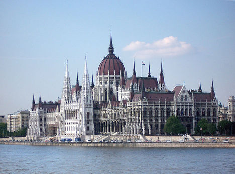 Dunarea-Budapesta