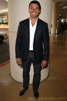Mark Consuelos 2