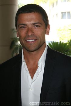 Mark Consuelos 7
