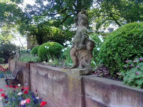20110424136