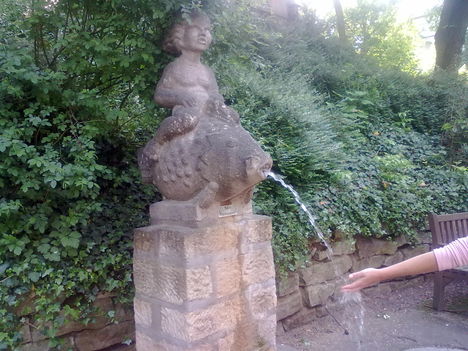 20110424160