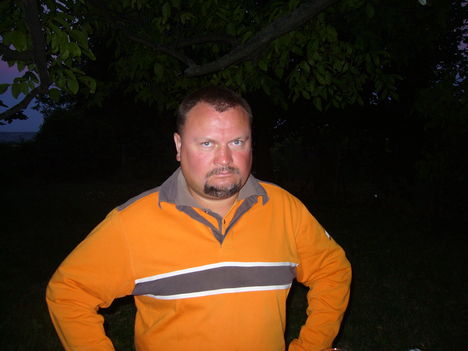 2011   JULIUS  KERTIPARTI BARÁTAINKNÁL 018