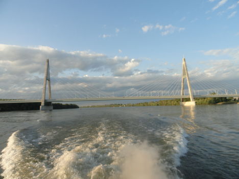 A Megyeri híd