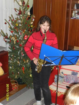 karácsonyi zenebona