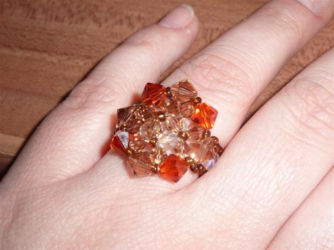 Swarovski barna gyűrű