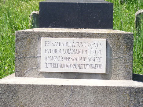 emlékmü