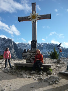 DOLOMITOK