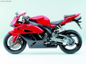 honda-cbr-03
