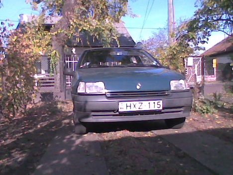 Kép007 Kicsi kocsim pihenőben 2011, okt. 26