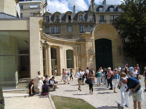 Párizs 135