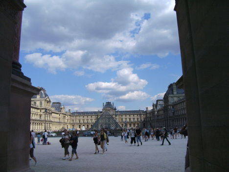 Párizs 253