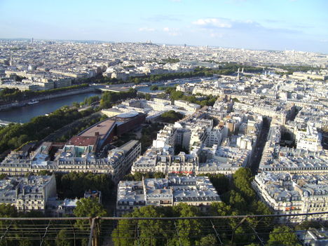Párizs 255