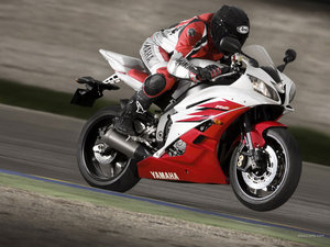 yamaha-003-