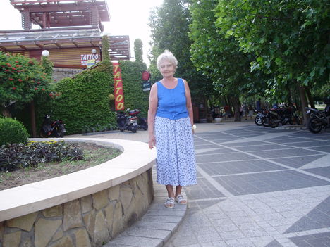 2011. - BALATONFÜREDEN.