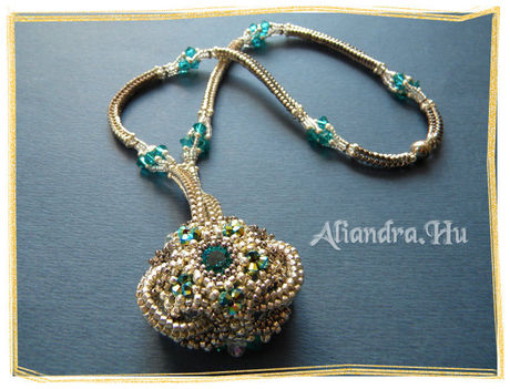 Papasan pendant