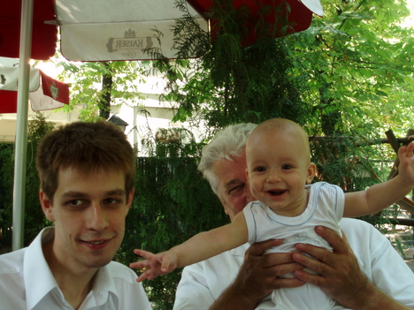 KRISTÓF, Papa, Bálint 2007