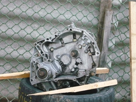 R19 1.8 kuplung csere 067