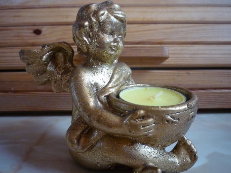 2011. DECEMBER 2