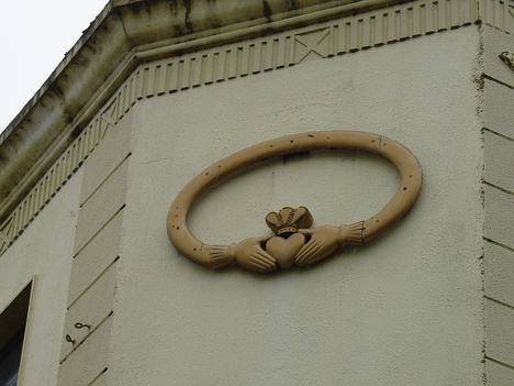 IRL 674 Claddagh gyűrű