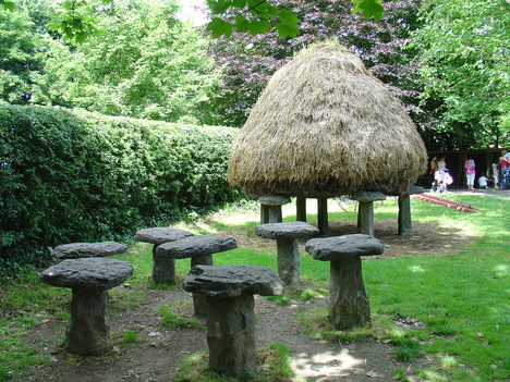 IRL 801 FolkPark