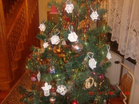 Anikától mohér díszek