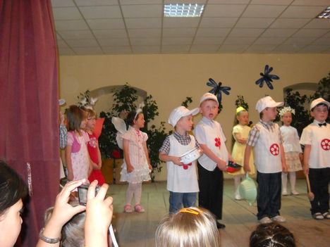 év végi előadás 2011 jún.