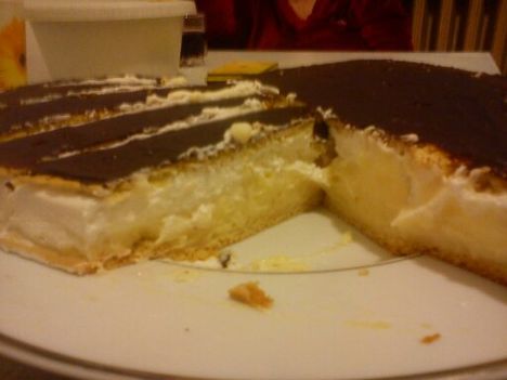 szülinapi francia krémes torta