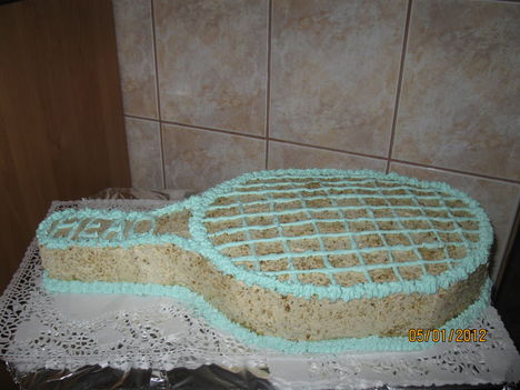 IMG_1315  Tenisz uto torta