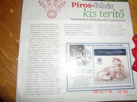 Piros-fehér kis terítő /legenda/