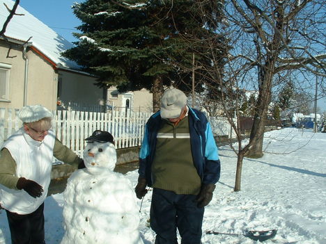 Az első hó 2011.dec. 3