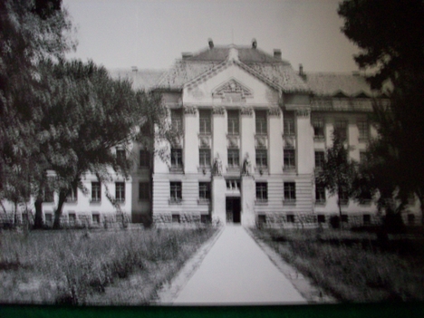 54. Magyarország - Jászapáti, Állami Gimnázium 1986-ban