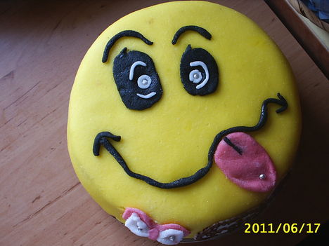 Ballagási smile torta