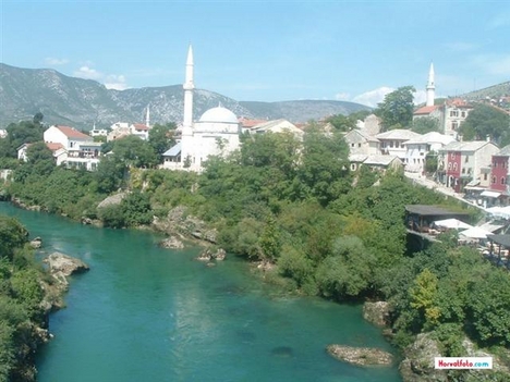 Mostar és a Neretva