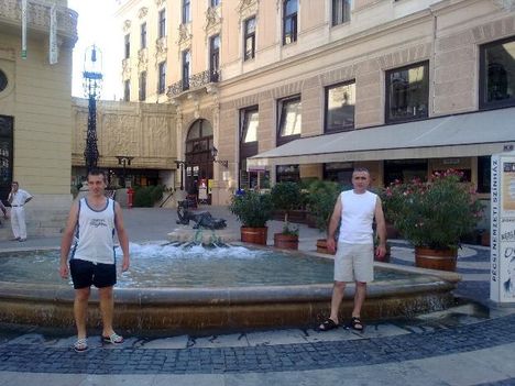 user_14199241_1315929287764_box2[1]