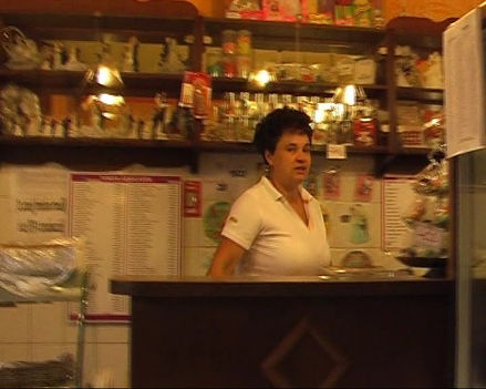 38 éva