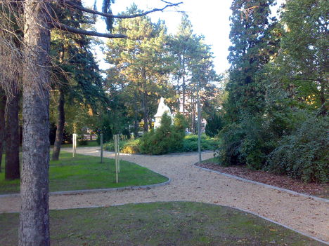 20101008040