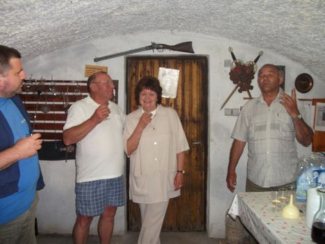 Ladányiak találkozója Cserépfaluban 20011