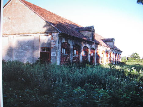 Márialiget régi épülete