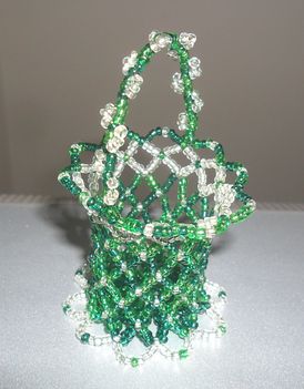 4,5cm az egész7,5cm magas kosárkám