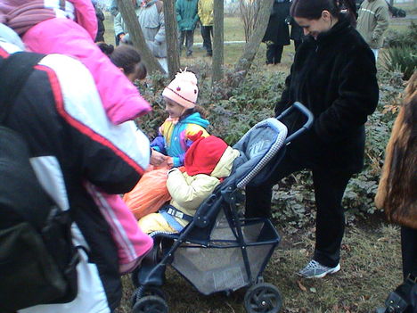 Falukarácson és disznóvágás 069