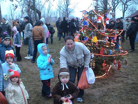 Falukarácson és disznóvágás 072
